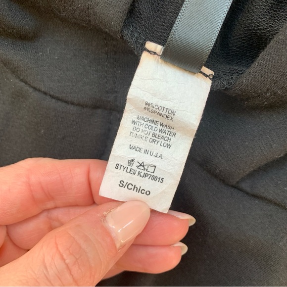 Black catsuit hooded ripped knees - romper - Picture 6 of 7